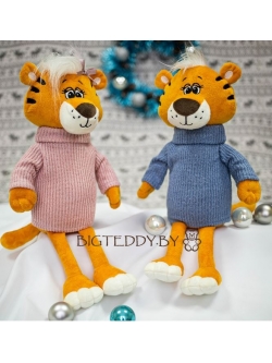 Мягкая игрушка Тигр в синем свитере 55 см